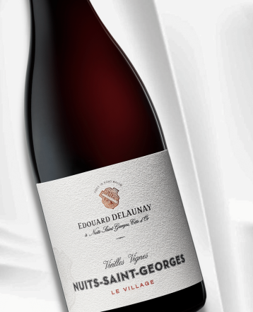Nuits Saint Georges Vieilles Vignes Le Village rouge 2019 - Maison Edouard Delaunay